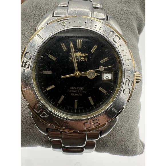 VTG Sector ADV 5500 Chronograph Quartz Mens Watch - Picture 3 of 9